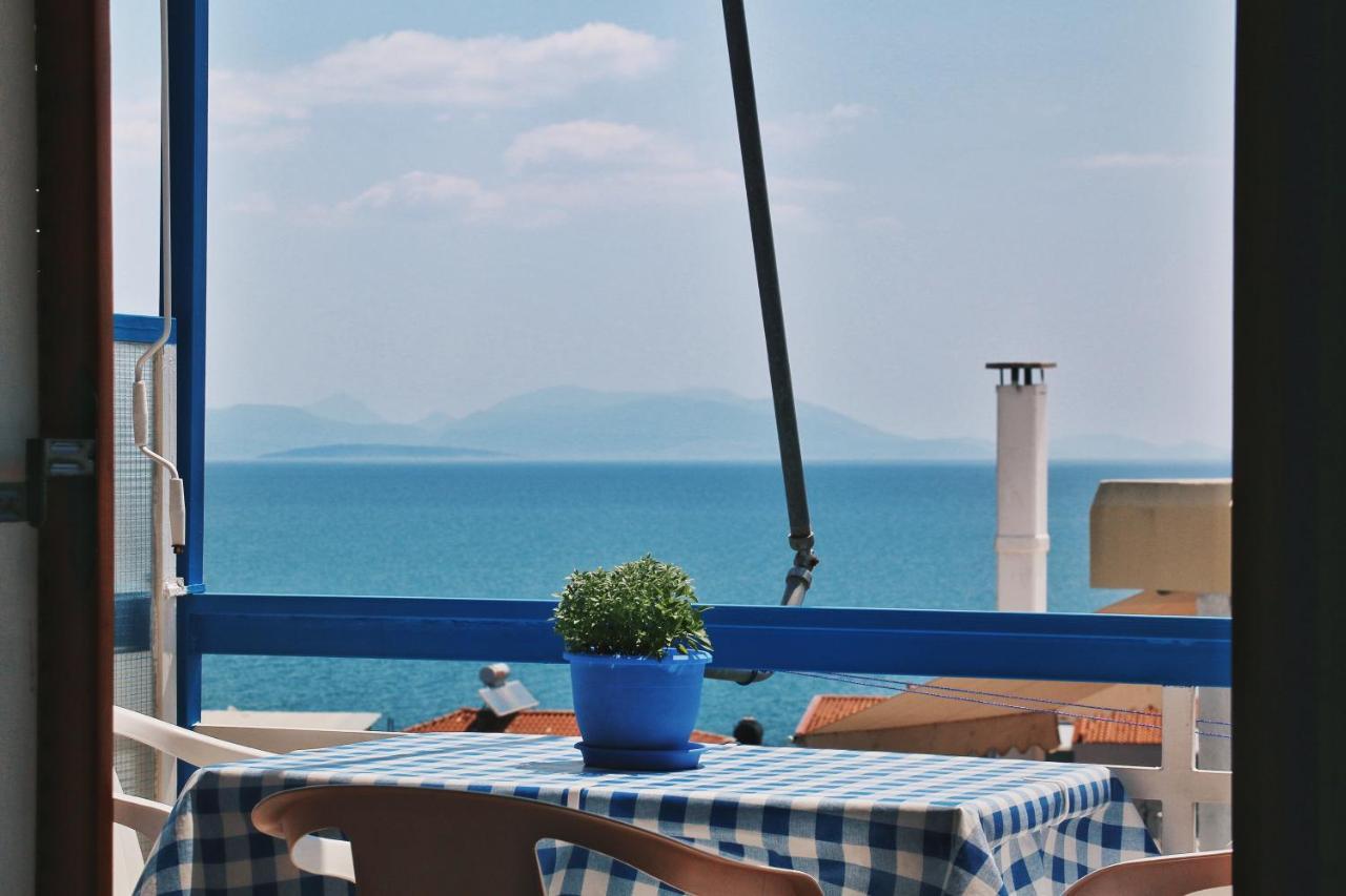 Seaview- 2 Space - Selfcatering - Helen No 3 Apartment